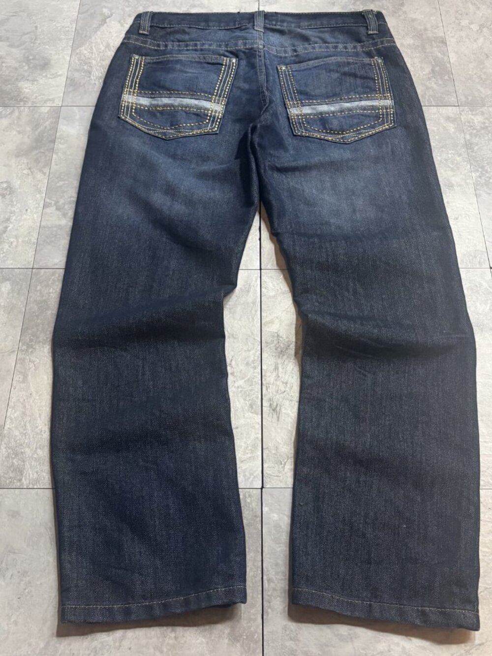 English Laundry Lions Crest Straight Leg Jeans